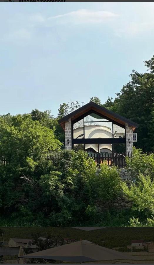 Etno Selo Montegoat Hotel Nikšić Kültér fotó